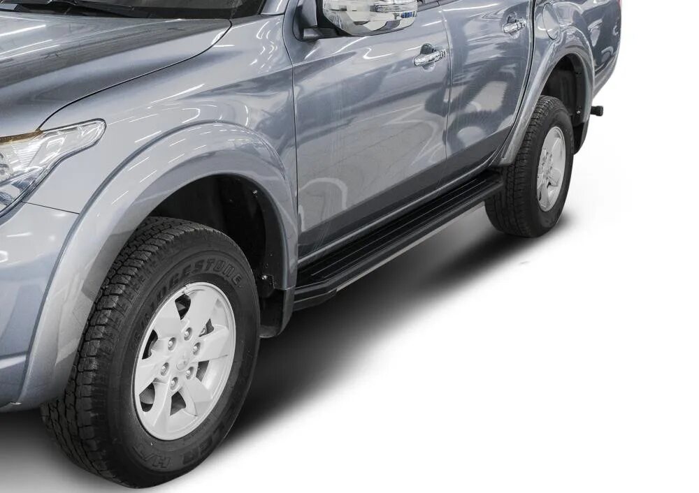 Пороги л200. Пороги Rival Mitsubishi l200. D193al.4003.1. Митсубиси l200 пороги подножка. Пороги на л200 Мицубиси.