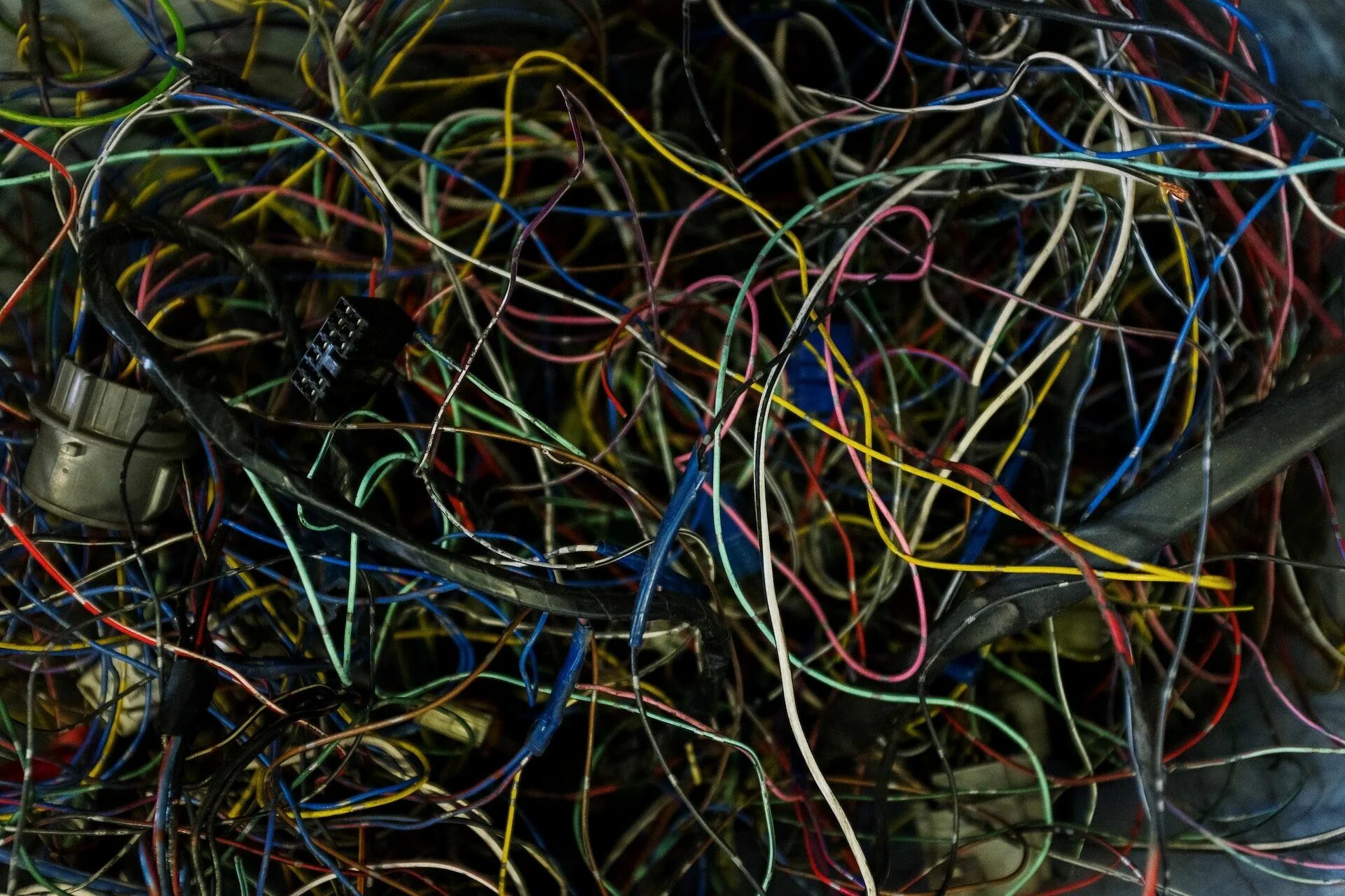 Wire video