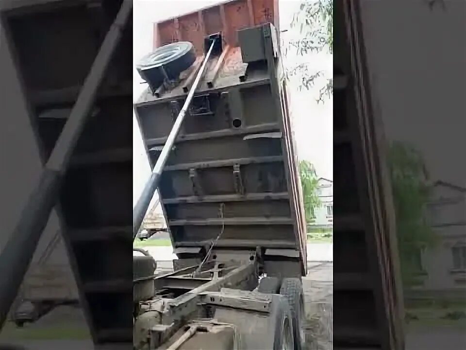 Опускается кузов маз. Не опускается кузов на камазе 55111 причины.