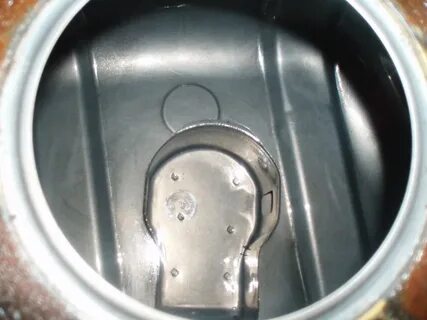 Сливная пробка бака
