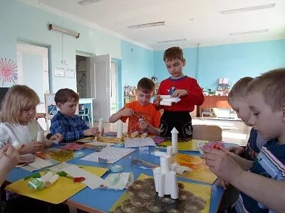 Что делают в подготовительной группе. Подготовительная группа. Конструирование в подготовительной группе. Конструирование в старшей группе. Конструирование из бумаги в детском саду.