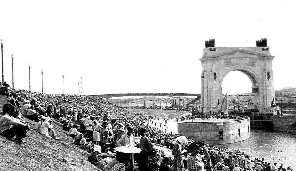 Стройка Волго Донского канала. Стройка Волго-Донской канал 1950. Открытие Волго-Донского судоходного канала. Волго-Донской канал 1952г. История строительства каналов