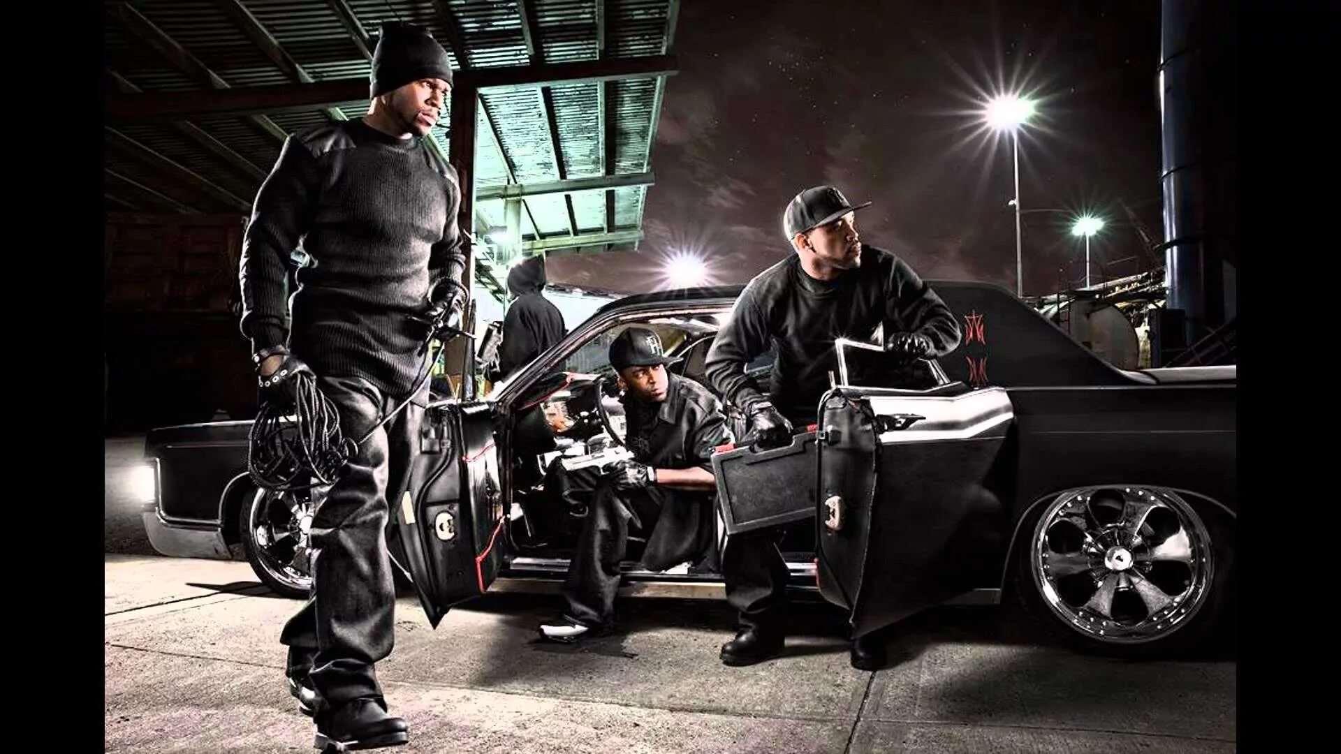 Unit e g. Фотограф дэйв хилл. g unit. фотосессия в стиле андеграунд. машина g unit.
