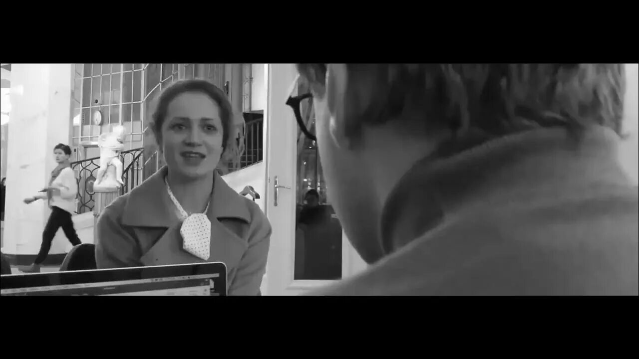 Простая жизнь 2013 постер. Беляева мария еаси. Олеся фаттахова и батурин фильмах. Нежность сериал анны меликян. Анна меликян короткометражки.