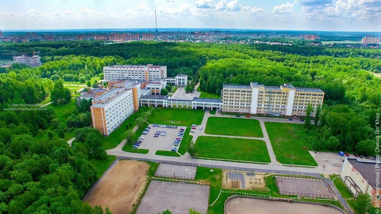 Квартал студенческий городок обнинск. Обнинск университет атомной энергетики. Институт атомной энергетики обнинск. Г. Квартал студенческий городок обнинск.