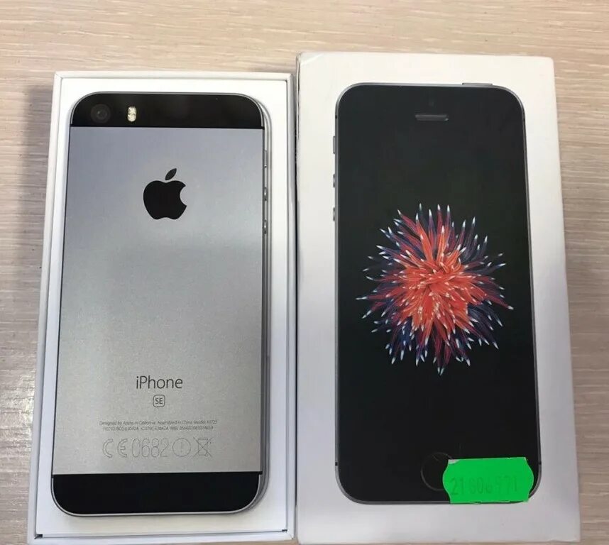 Apple se 128. Айфон se Space Gray. Айфон се 2016 Спейс грей. Айфон се 2016 128гб. Айфон se 2016 128 ГБ.