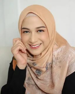 Cantik besar