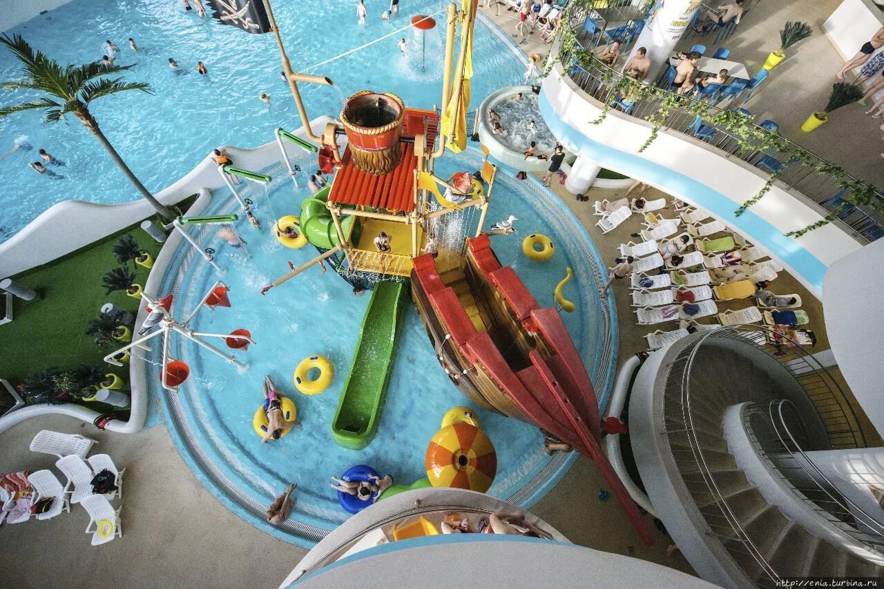 Аквапарк дне. Мореон аквапарк детский. аквапарк мореон в москве детская зона. аквапарк мореон в москве горки. аквапарк мореон горки для детей.