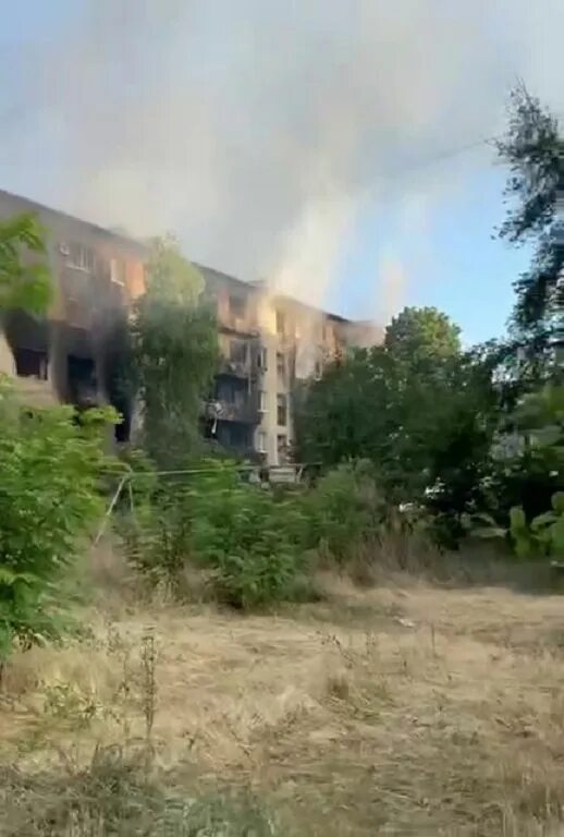 Администрация северска. Сотрудники администрации северск. Г северск донецкая область. Северск 13 город. Зато бар северск.