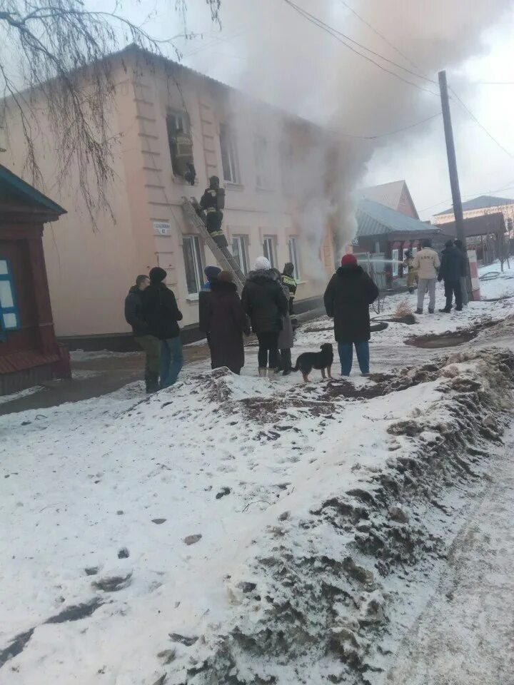 Бузулук новости на сегодня оренбургская. Пожар в Бузулуке 23мая2023. Пожар в Бузулуке сейчас. Пожар в Бузулуке сегодня. Пожары в Бузулуке за последние сутки.