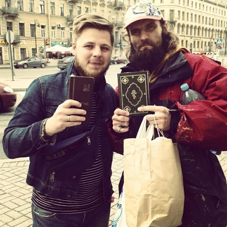 еще недавно ему пели фимиамы. неботрон. саша которому 16 и он пел песню. купить фимиам значение. нельзя всех мерить под одну гребенку ошибки.