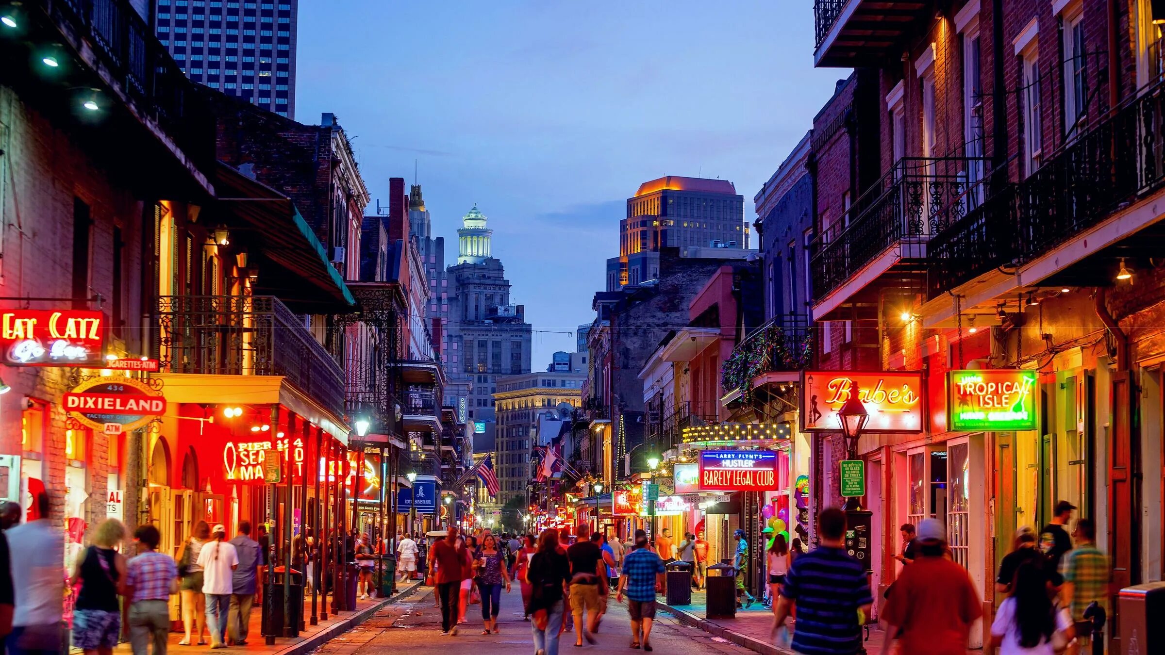 Новый орлеан рдр 2. Новый орлеан 2. Новый орлеан 2. Новый орлеан французский квартал бурбон стрит. Новый орлеан французский квартал.