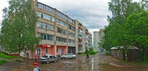 Улица стеклозаводская вышний волочек. Вышний волочек ул ямская д 92б. Бейшлотская набережная вышний волочек. Дом кирпичный в вышнем волочке. Вышний волочек ул ямская д 92б.