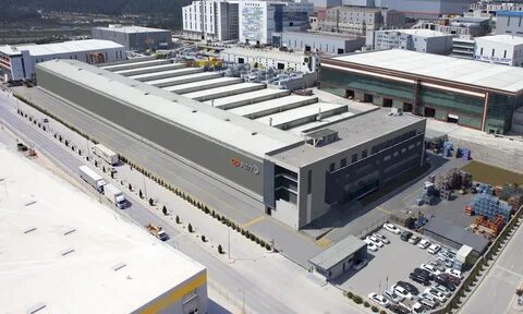 DEV MARKALARA HİZMET VERİYORDU 