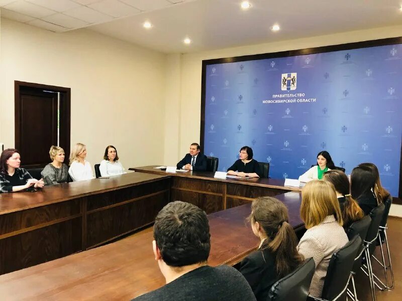 бесплатный круглый стол. мария харченко архангельск депутат. госслужба нсо. госслужба нсо. госслужба нсо.