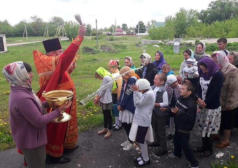 Погода в паршиновке. Паршиновка Липецкая область. Паршиновка школа. Паршиновка Добринский район Липецкой области. Село Паршиновка фото.