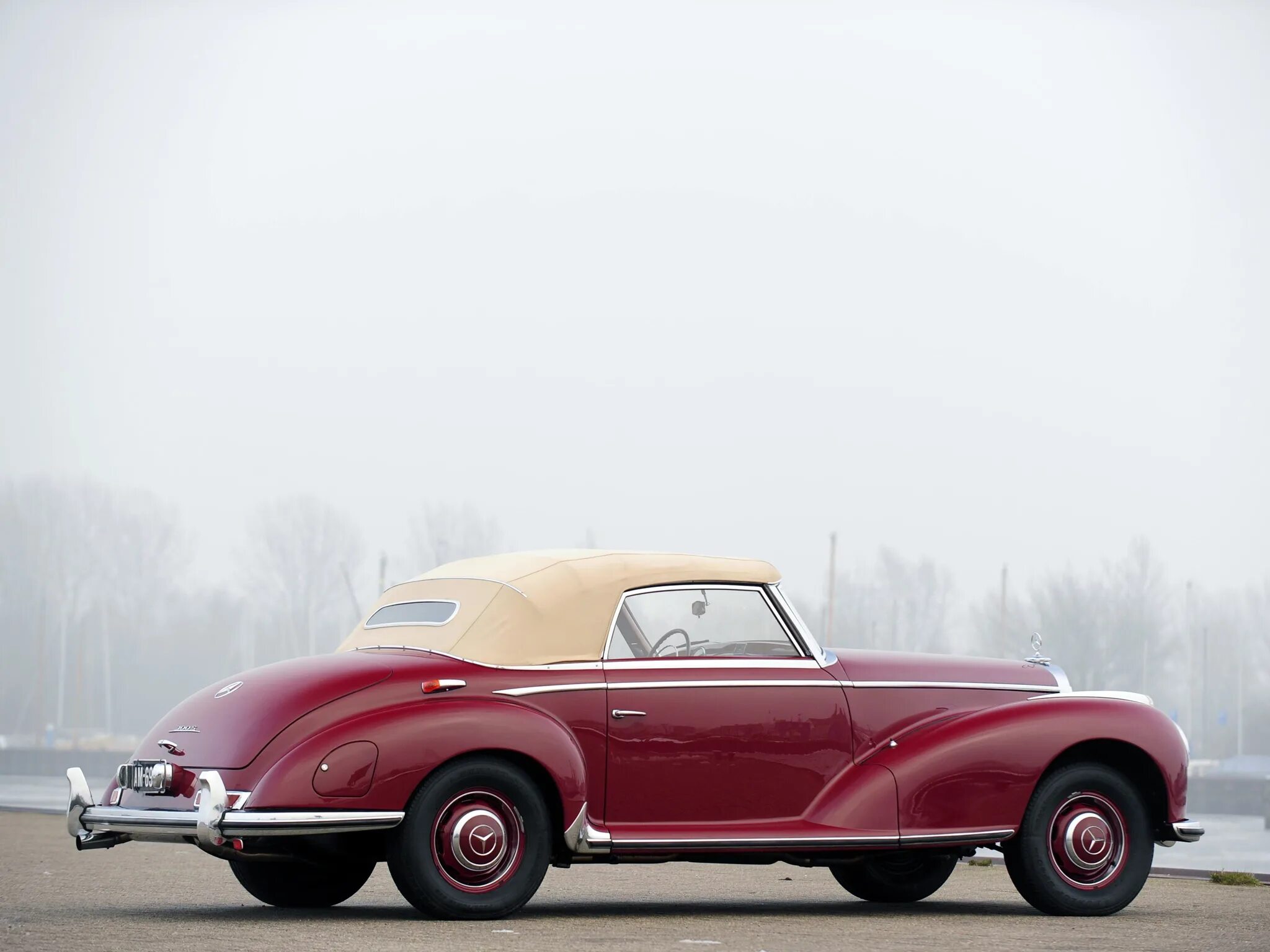 Mercedes-Benz 300s Cabriolet. Mercedes -Benz 300s Roadster. Мерседес ретро 300 s. Родстер w188 «300s».