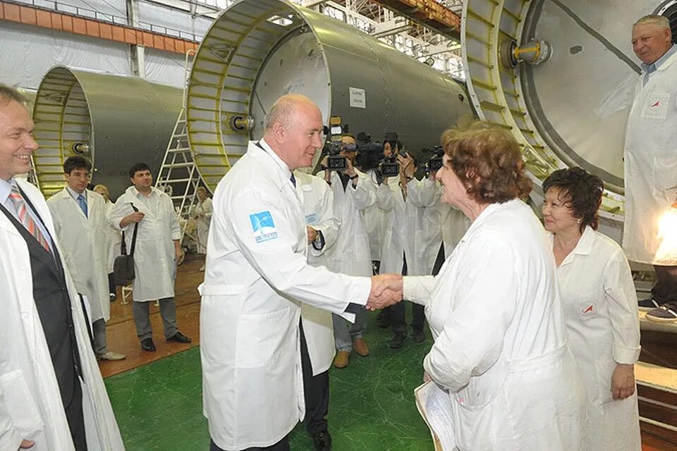 Прогресс николаев. Завод Прогресс Самара. Завод ЦСКБ Прогресс Самара. АО РКЦ Прогресс Самара. Ракетно-космический центр «Прогресс».