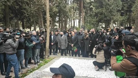 Дей азе