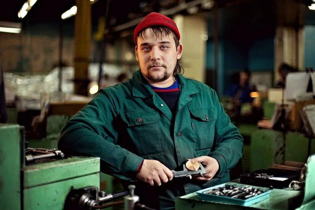В цеху оставил