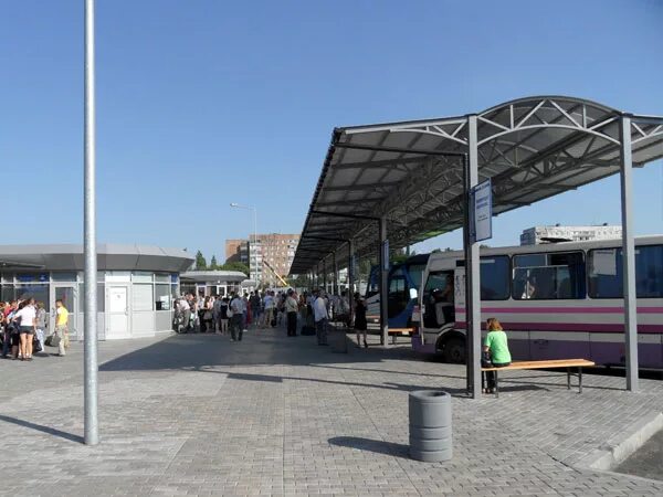 южный автовокзал работает. южная автостанция екатеринбург. район южного автовокзала екатеринбург. южный автовокзал работает. автостанция южные ворота москва.