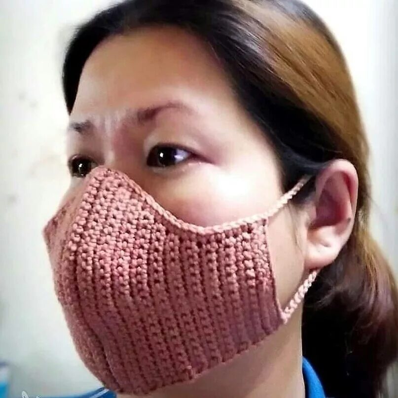 Необычные шапки. Прикольные вязаные маски для лица. Вязаная маска. Вяжет лицо. Смешные вязаные шапки.
