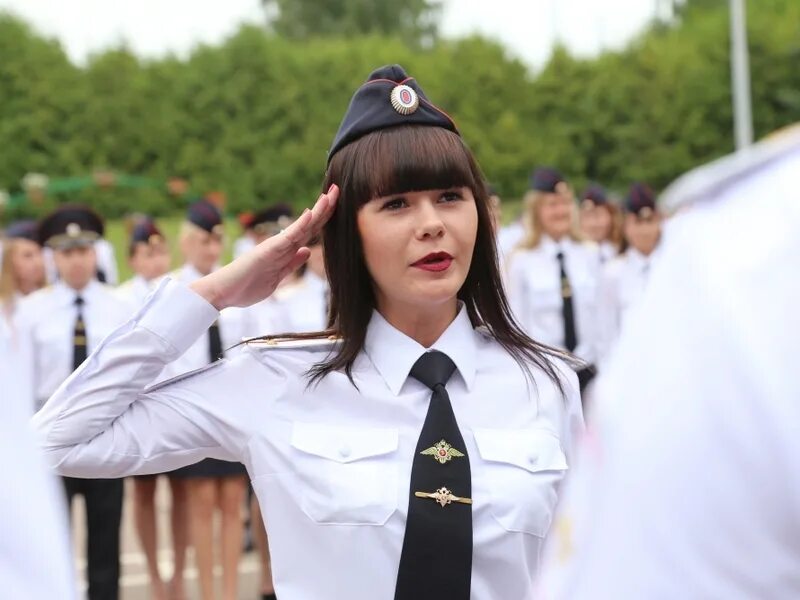 Московский университет мвд курсанты. Форма курсантов мвд. Мвд правоохранительная деятельность. Академия в мвд омске академия. Сотрудник полиции учеба.