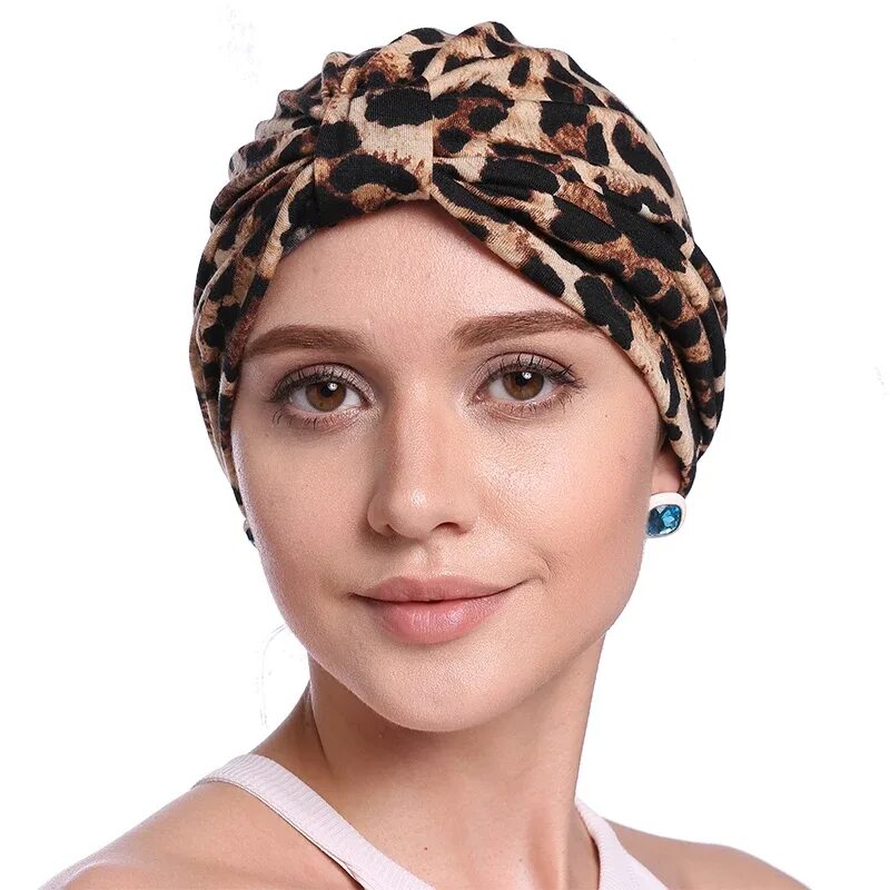 Косынка после химиотерапии. Головной убор для онкобольных женщин. головной убор после химиотерапии для женщин. головные уборы для лысых женщин. шапка для лысых женщин.