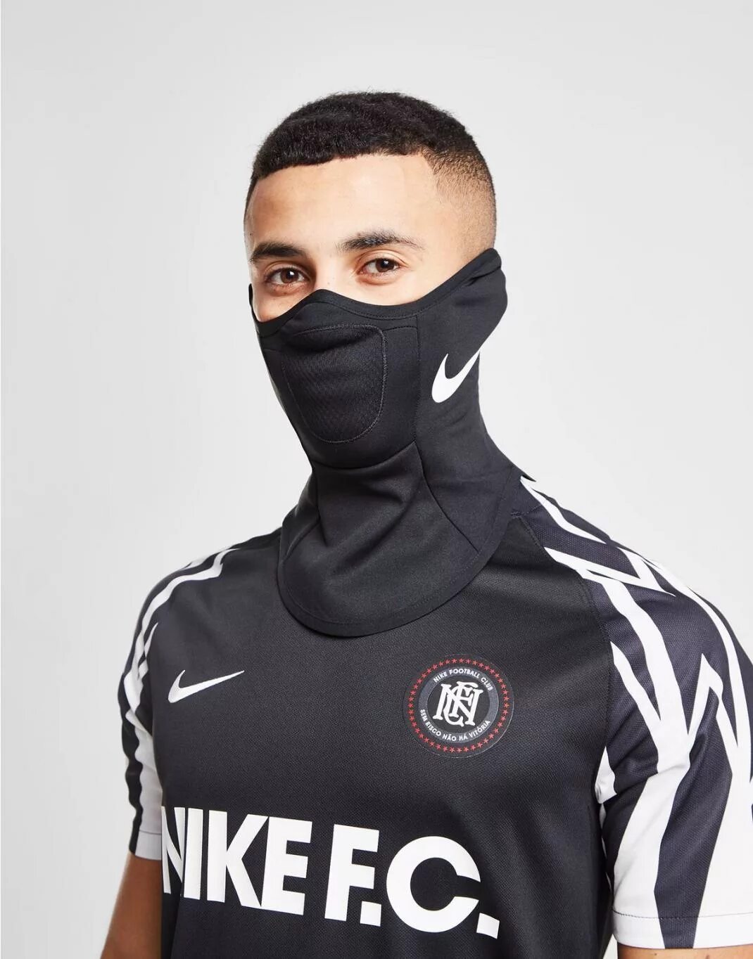 Nike Strike Snood Winter. Snood Nike Strike Warrior. Nike Snood Winter Warrior. Снуд найк страйк Винтер Варриор. Nike winter warrior snood купить