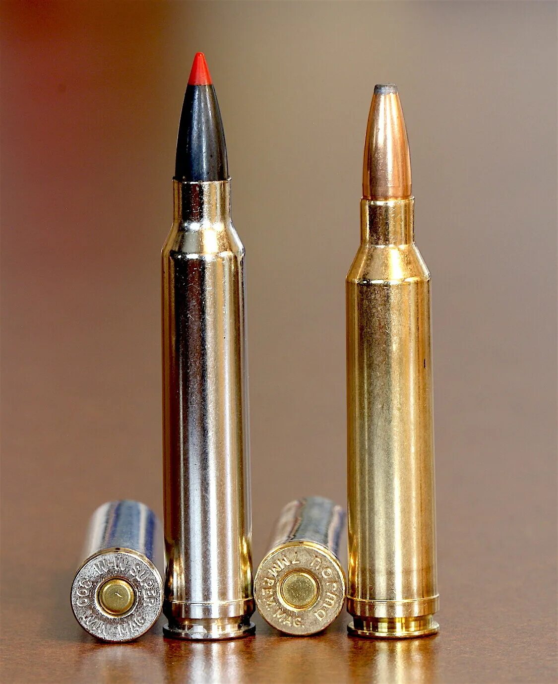 Патрон 300 win mag. Калибр 300 WINMAG. Калибр 300 win mag 30-06. .300 Winchester Magnum пуля.