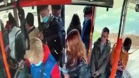 Пришлось идти пешком на девятый этаж