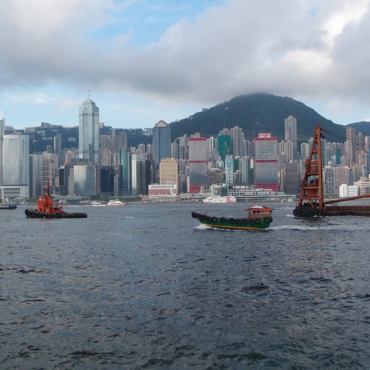 Hong kong bay