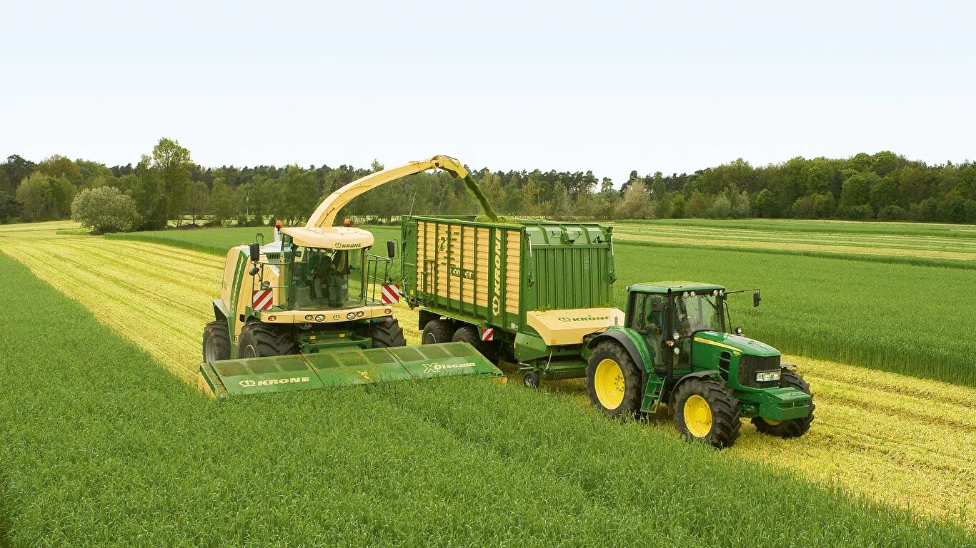 Со сх. John Deere 6630. Krone big x 680. Силосоуборочный комбайн John Deere. Сельхозтехника Джон Дир.