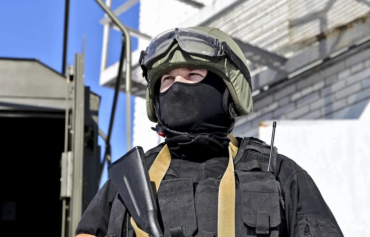 День спецчастей вв мвд россии. Воинское подразделение охрана. День спецчастей вв мвд россии 27 апреля. Военная охрана. Несение караульной службы в армии рф.