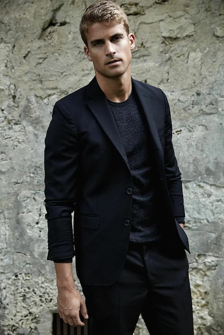 Simple guys. Simple guys. Парень делал селфи каждый день. Simple guys. Simple guys.