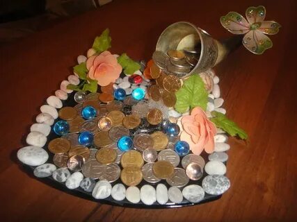 Что подарить бабушке на 100 рублей