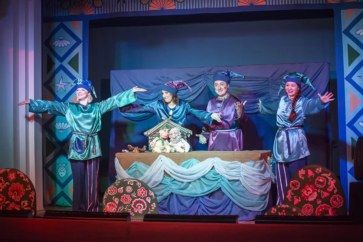 гиньоль кукольный спектакль. к. театр кукол станиславского новосибирск. кукольный театр станиславского. театр кукол кдц им.