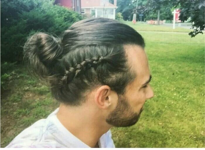 Is This The Worst Haircut In The History Of Football?