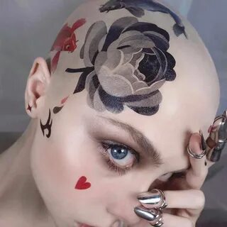 Кое лицо