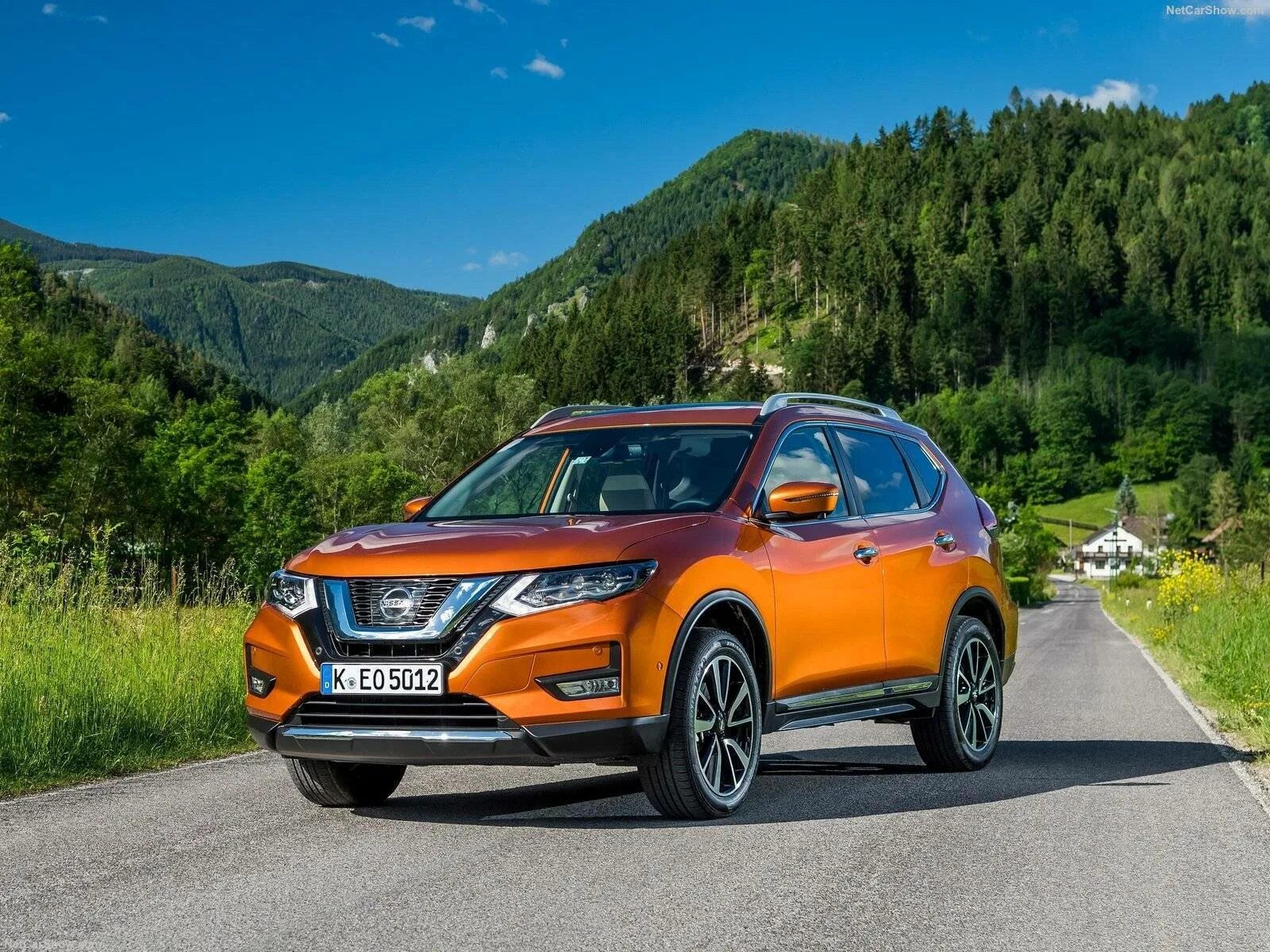 Кроссоверы тюмень. Nissan x-Trail 2020. Ниссан икстрейл 2020. Nissan Extrel 2022. Новый x Trail 2020.