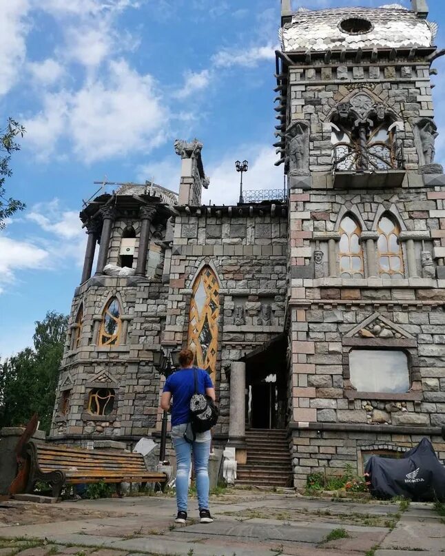 СМОТРИТЕ САМЫЕ НЕОБЫЧНЫЕ ОТЕЛИ МОСКВЫ И ОБЛАСТИ. Удивительно! Call Me Banana Дзе