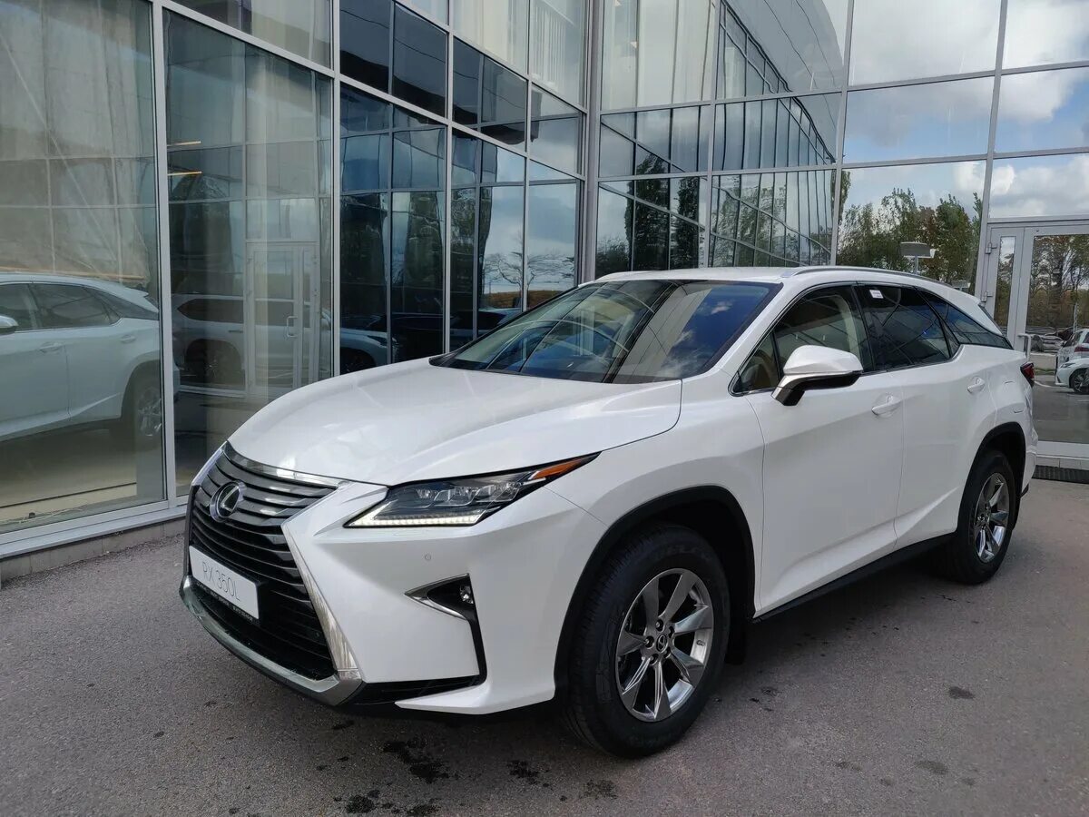 Лексус сколько лошадиных. Лексус rx300 AWD. Lexus RX 300 AWD. Лексус РХ 300 2019 белый. Белый Лексус РХ 2019.