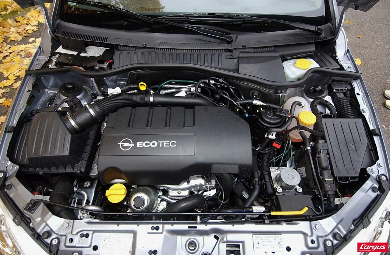 Какой двигатель опель мокка. Opel astra h 2008 мотор 1,3 дизель. двигатель opel astra 1.6 cdti. моторный отсек опель мокка 1.8.