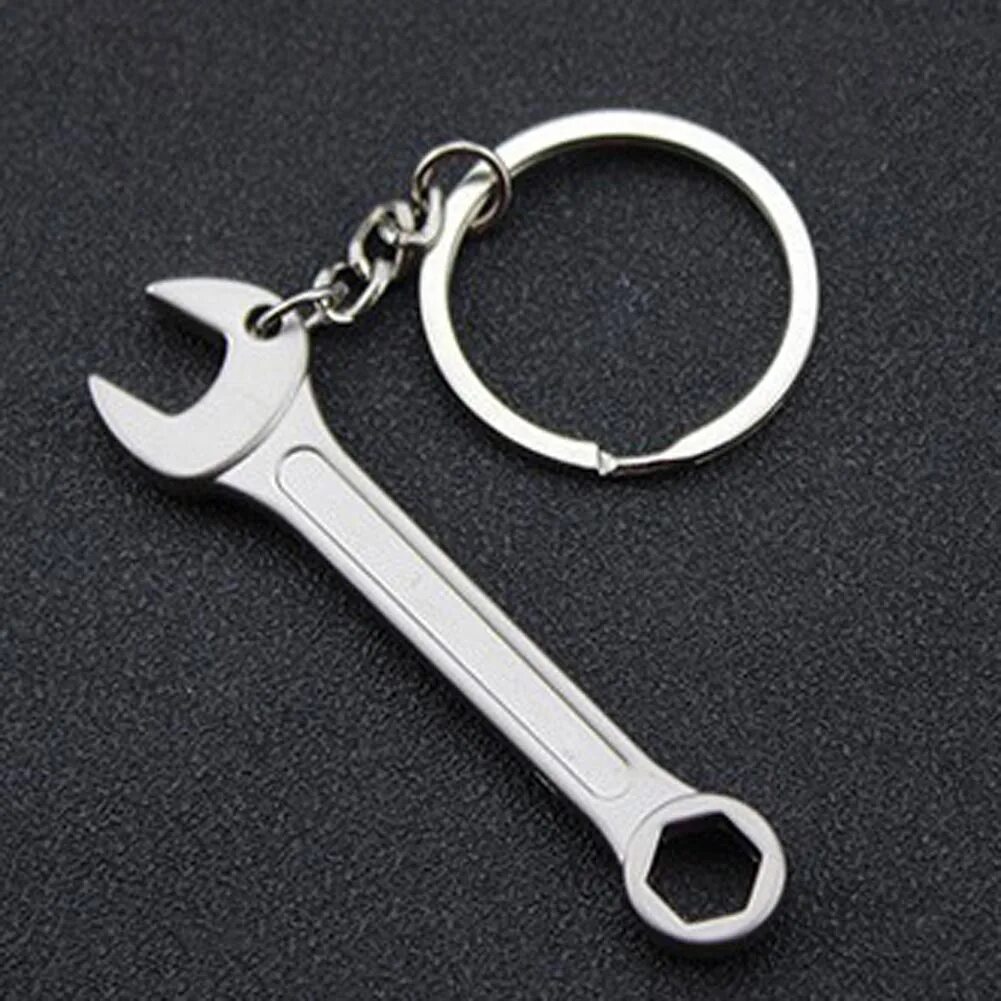 Оцинкованные ключи. Необычное кольцо для ключей. Брелок в виде рожка. Ключ из цинка. Top Tools брелок.