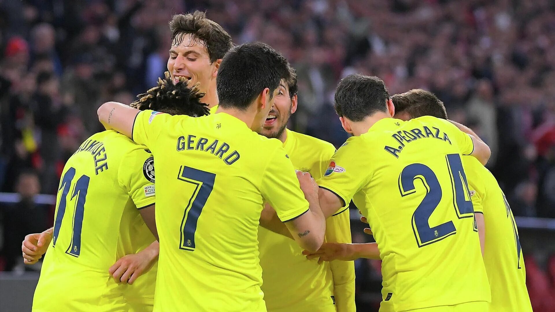 Реал бавария полуфинал матч. Бавария вильярреал 2025. villarreal fc. villarreal fc 24. bavaria vs villarreal.