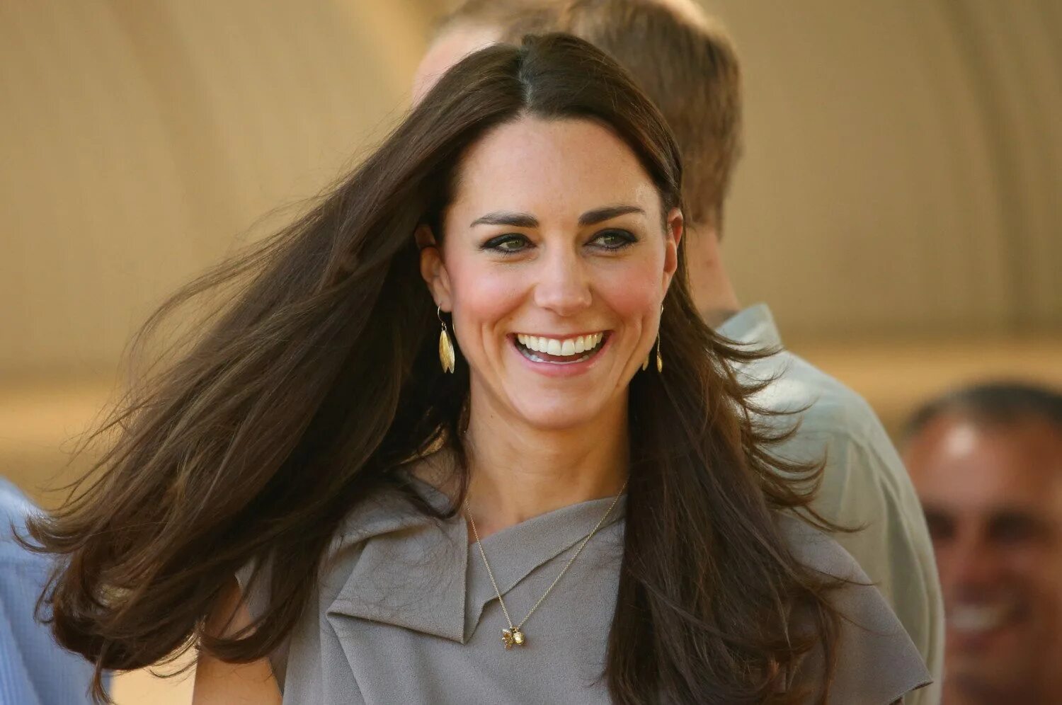 Герцогиня Кэтрин волосы. Kate Middleton hair. Кэтрин жена принца Уильяма. Кейт Миддлтон цвет волос.