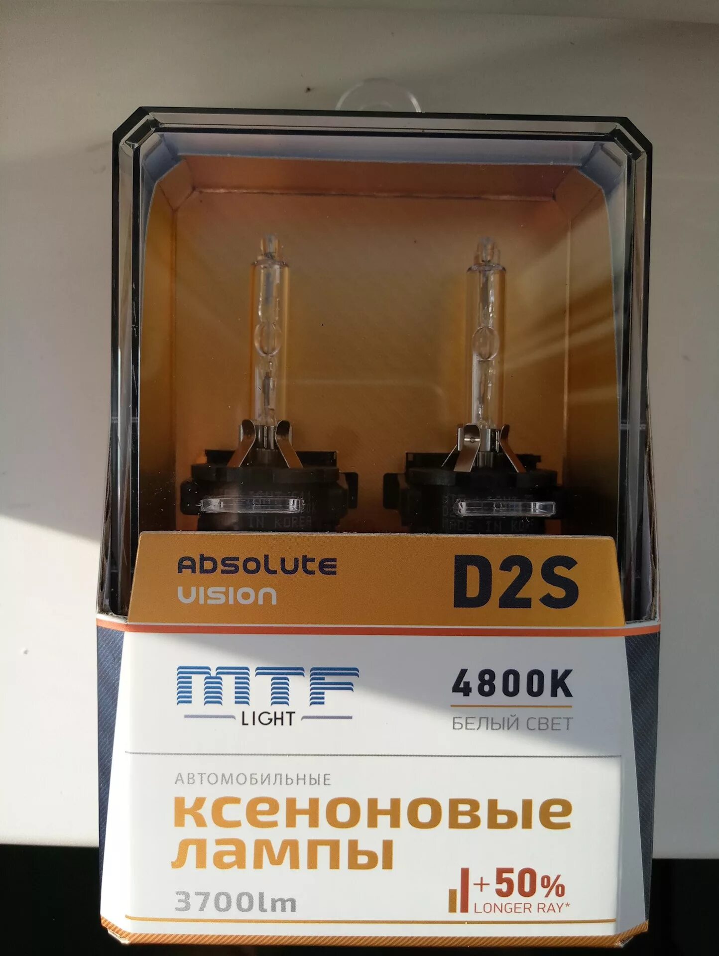 Light absolute vision. Лампочки MTF d2s. Лед лампы d3s MTF. D2r absolute Vision s4800к. МТФ 6000к ксенон d2s.