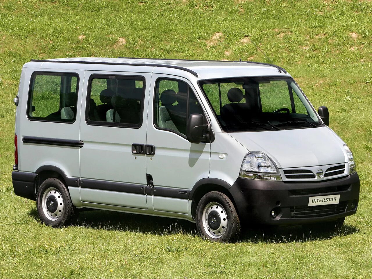 Ниссан интерстар 2007. Ниссан интерстар 2006. Ниссан примастар 2003. Nissan interstar. Ниссан интерстар 2006.