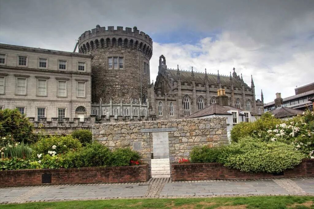 Dublin castle. Дублинский замок ирландия. Дублинский замок ирландия. 1. Капелла дублинский замок, ирландия.