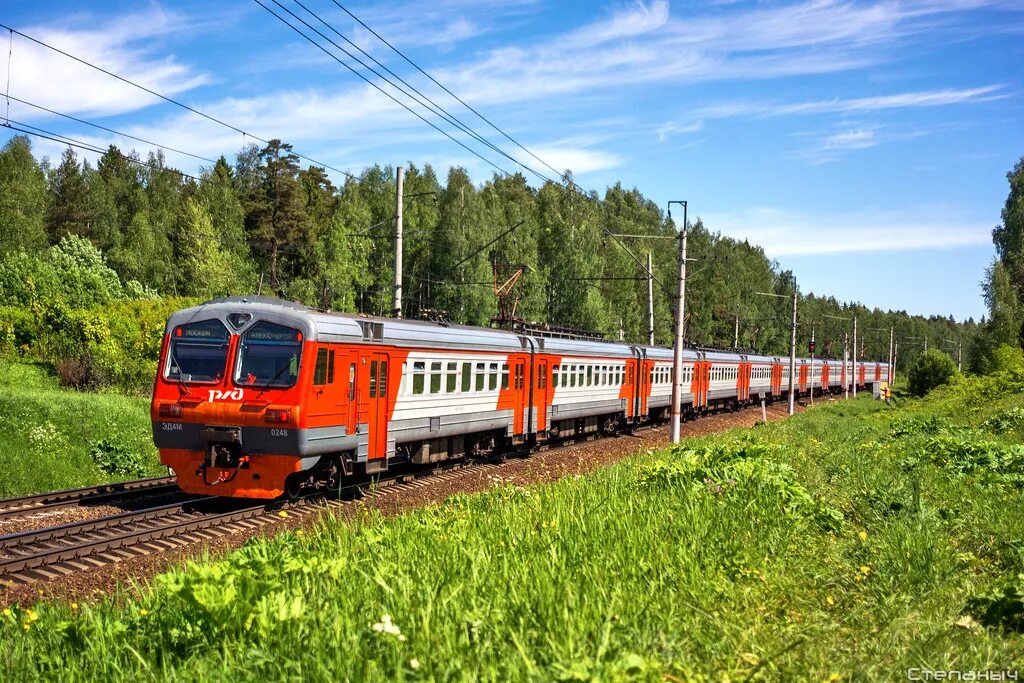 Эд4м 62-301. Электропоезд эд4м. Эд4м 0301. Завод эд4м Демиховский. Вагонная 11